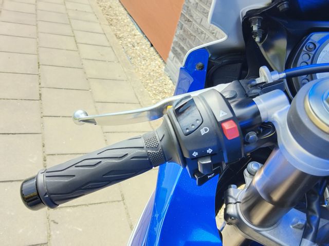 suzuki - gsx-r-600