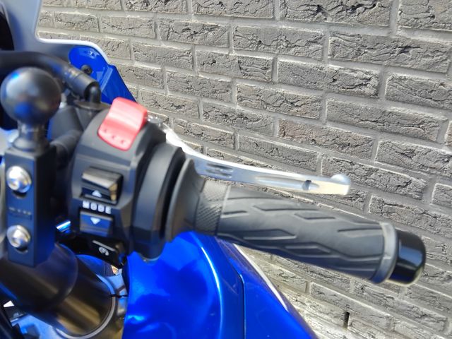 suzuki - gsx-r-600