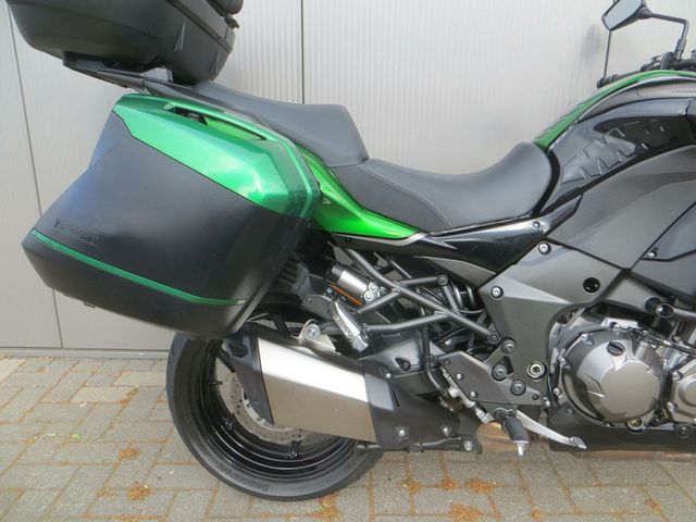 kawasaki - versys-1000-s-grand-tourer
