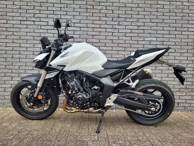 honda - cb-1000-hornet