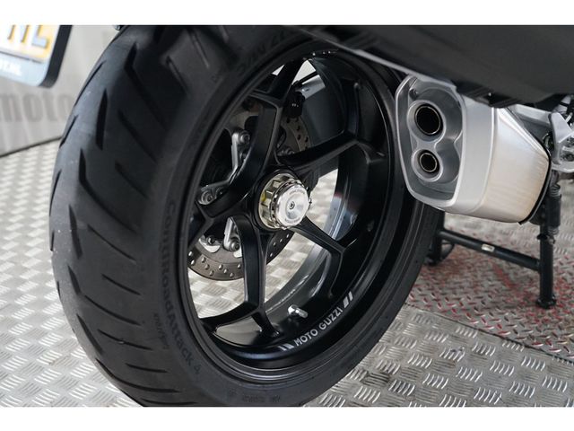 moto-guzzi - v-100-mandello