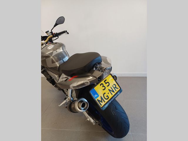 aprilia - tuono-1000-r