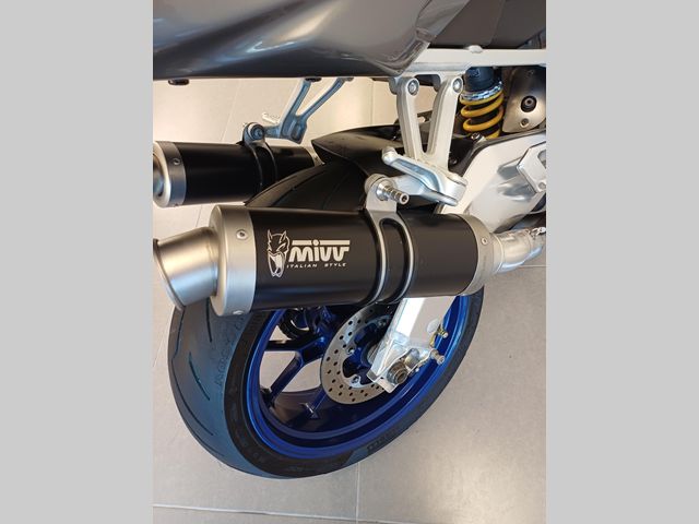 aprilia - tuono-1000-r