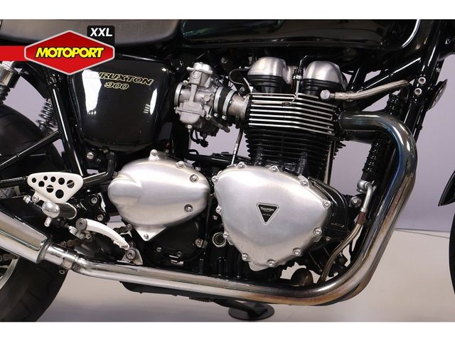 triumph - thruxton-900