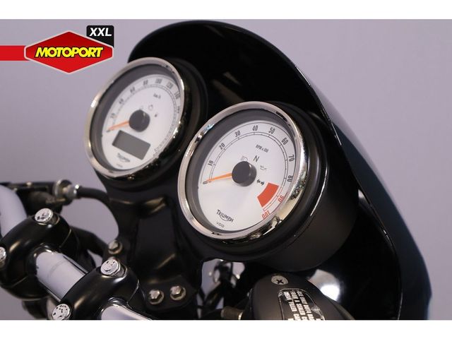triumph - thruxton-900