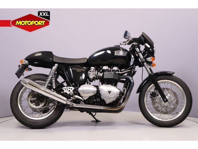 triumph - thruxton-900