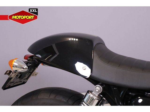 triumph - thruxton-900