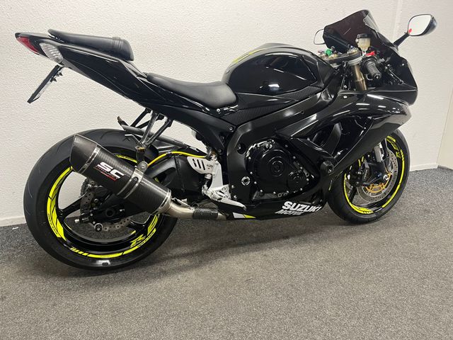 suzuki - gsx-r-600