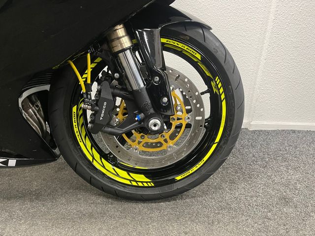 suzuki - gsx-r-600
