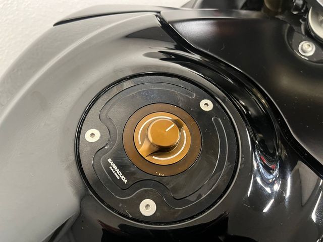 suzuki - gsx-r-600