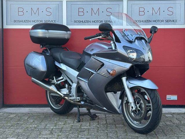 yamaha - fjr-1300