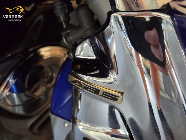 honda - gl-1800-goldwing-abs