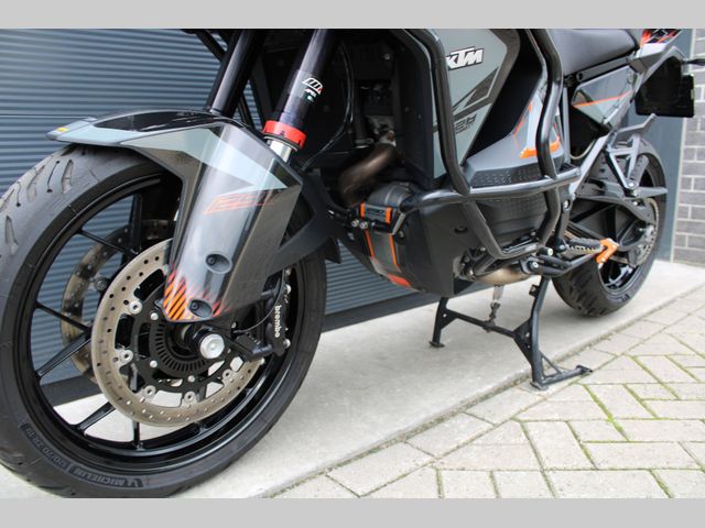 ktm - 1290-super-adventure-s