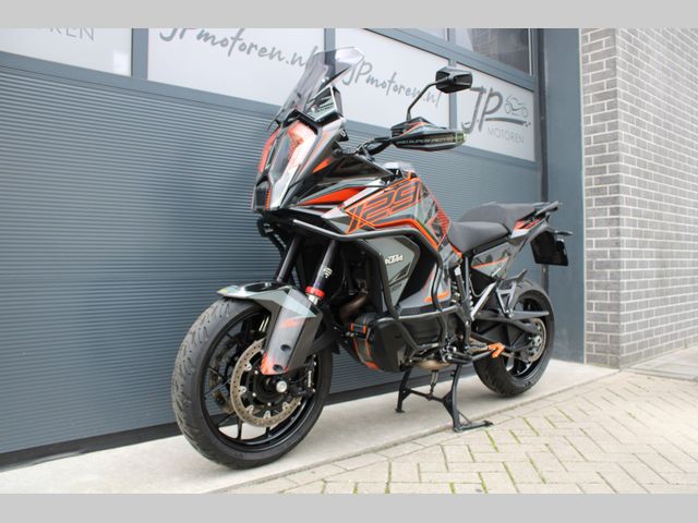 ktm - 1290-super-adventure-s