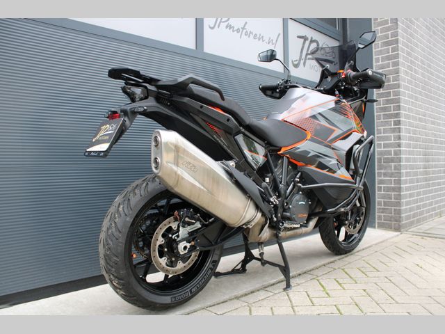 ktm - 1290-super-adventure-s