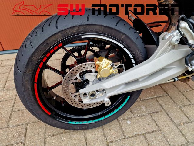 aprilia - dorsoduro-750
