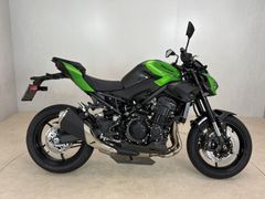 KAWASAKI Z900