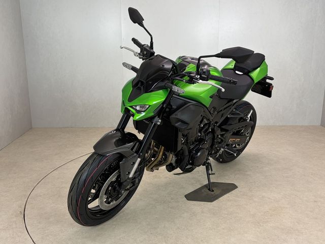 kawasaki - z900