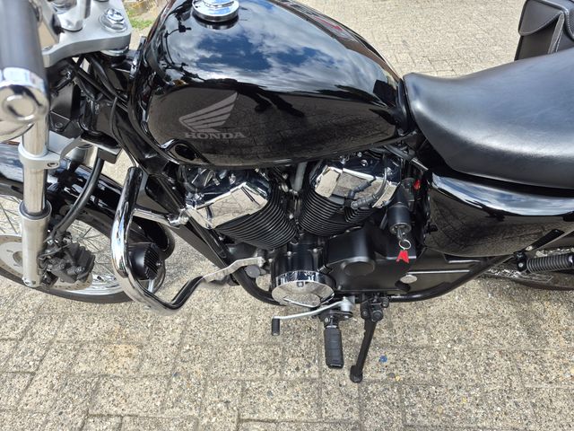 honda - vt-750-s