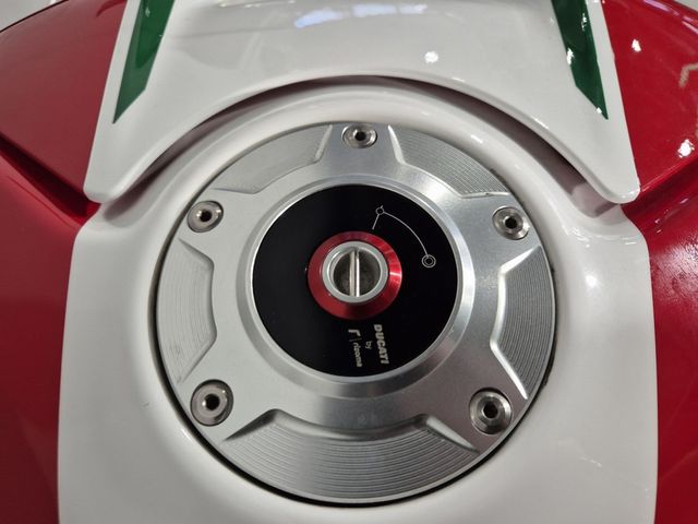 ducati - panigale-v4-speciale