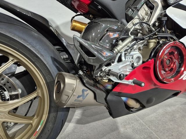 ducati - panigale-v4-speciale