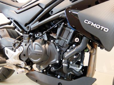 CFMOTO 450 NK – foto 3
