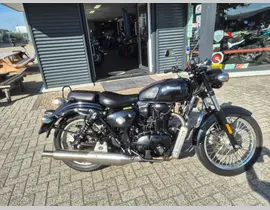 Benelli Imperiale 400 2021