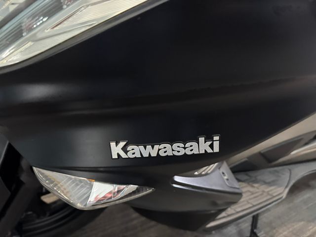 kawasaki - j-300