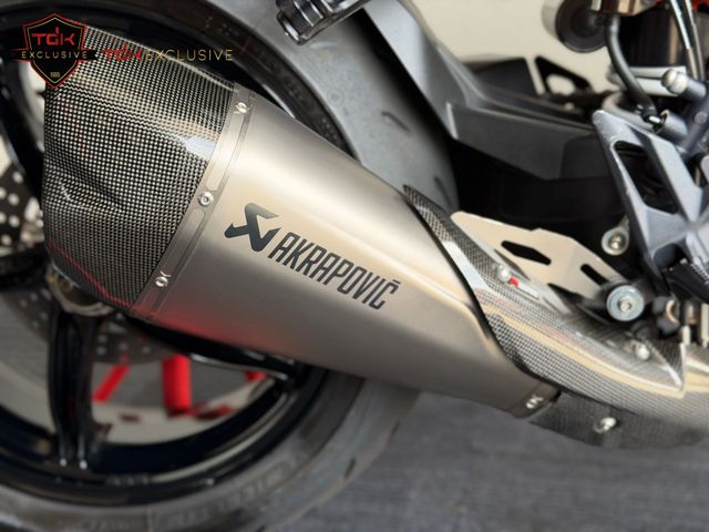 ktm - 1390-super-duke-r