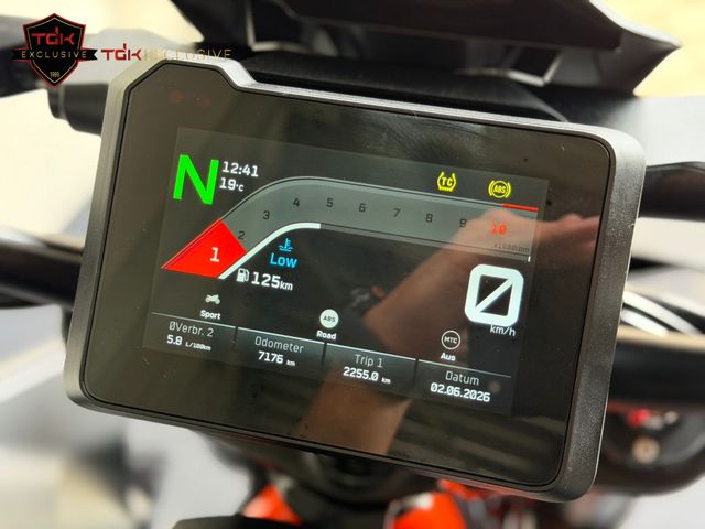 ktm - 1390-super-duke-r