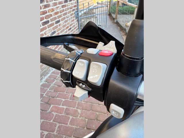 bmw - r-1200-gs-lc