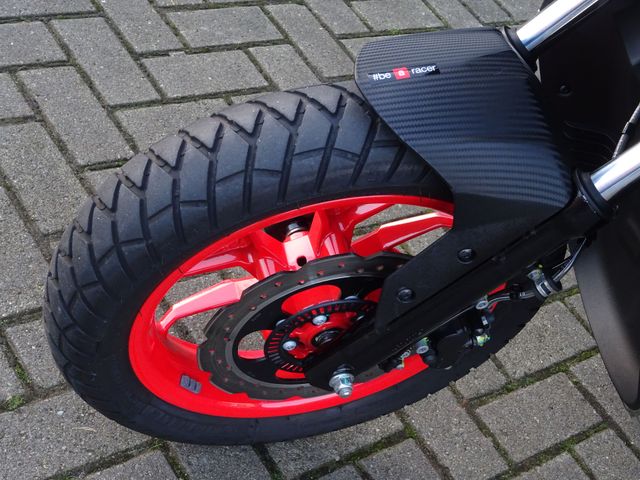 aprilia - sr-gt-sport-200