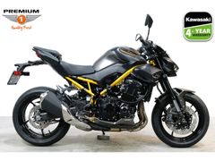 KAWASAKI Z900