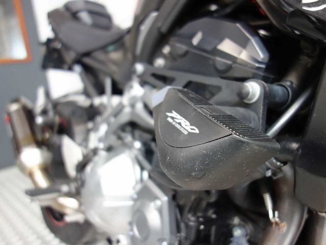kawasaki - z900