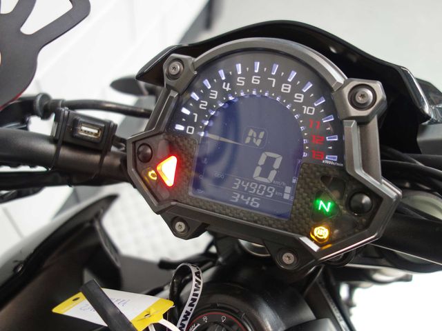 kawasaki - z900