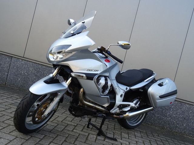 moto-guzzi - norge-1200