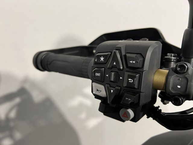 honda - crf-1100-l-africa-twin-adventure-sports