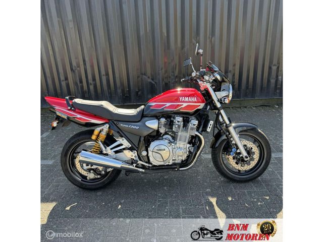 yamaha - xjr-1300-sp