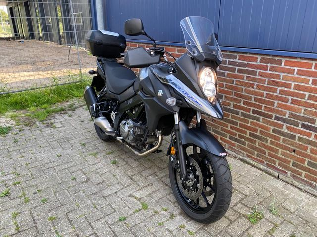 suzuki - v-strom-650-a-touring