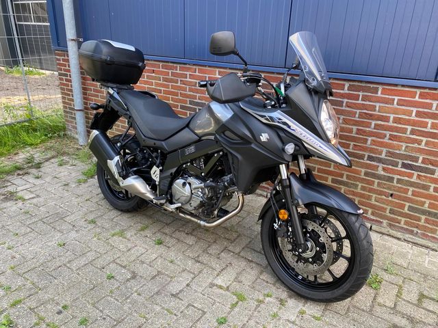 suzuki - v-strom-650-a-touring