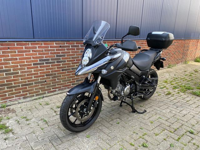 suzuki - v-strom-650-a-touring