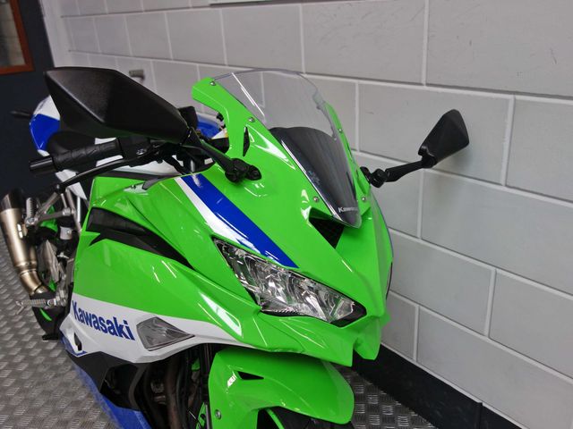 kawasaki - ninja-zx-4rr