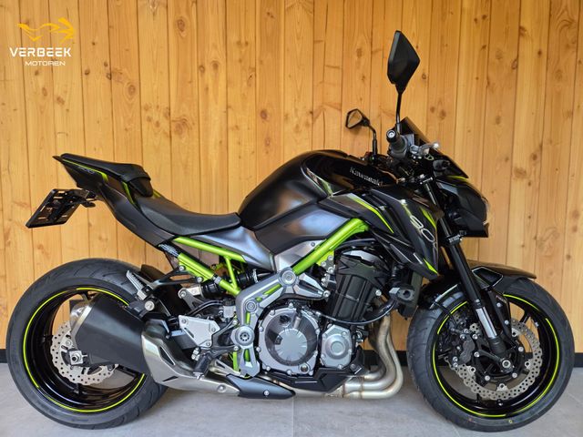 kawasaki - z900