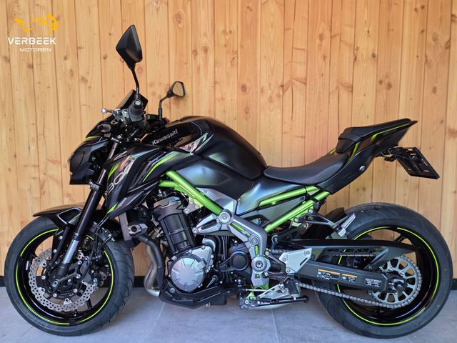 kawasaki - z900