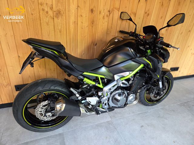 kawasaki - z900