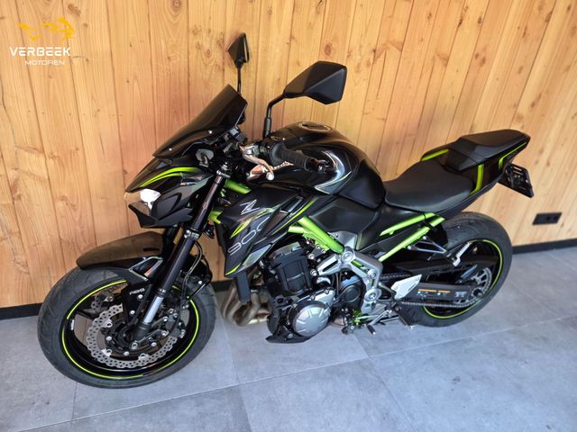 kawasaki - z900
