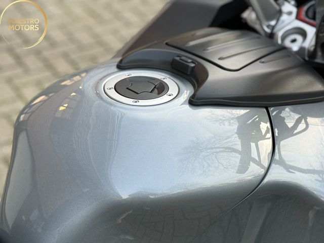 kawasaki - gtr-1400-grand-tourer