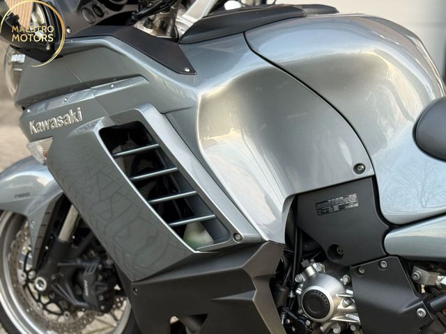 kawasaki - gtr-1400-grand-tourer