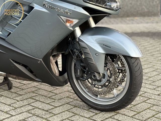 kawasaki - gtr-1400-grand-tourer