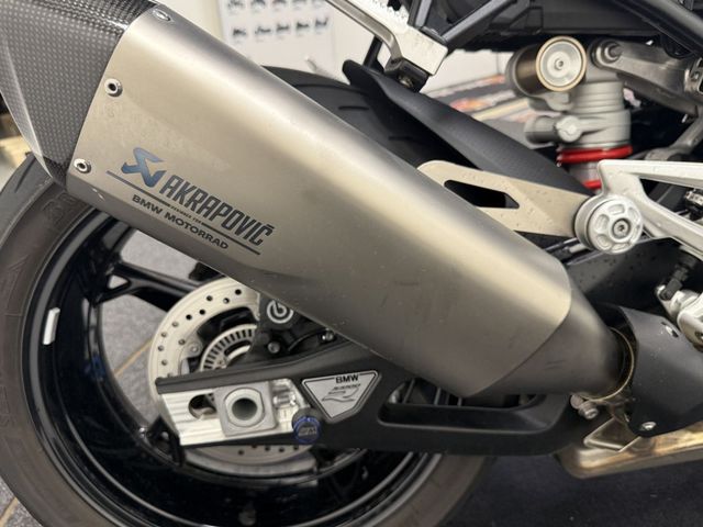 bmw - s-1000-r
